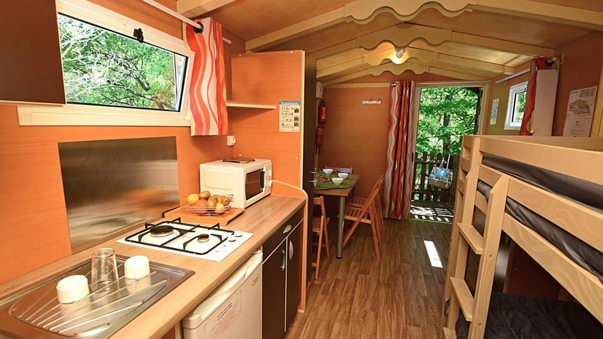*** Campeggio Camping Rives Du Lac De Sainte Croix Bauduen Francia